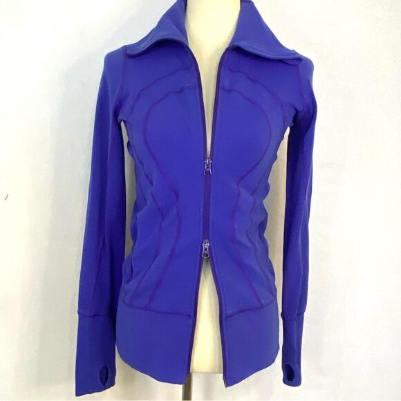 LULULEMON IN STRIDE JACKET - BRUISED BERRY/FADED DOT - Picture 8 of 16